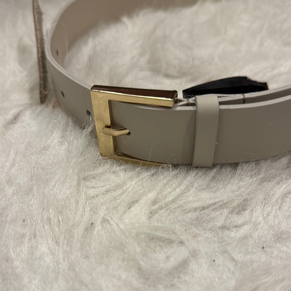 Elegant Cream Belt Bag - Picture 7 of 15